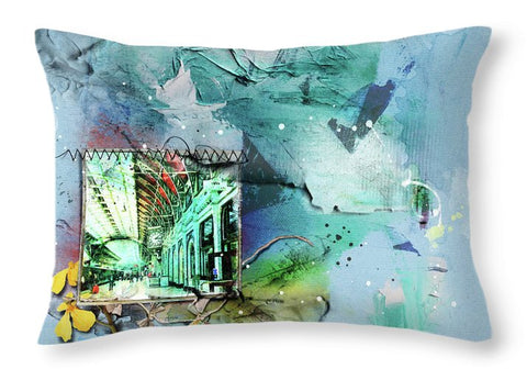 Joy Of Travel - Paddington Station Concourse - Throw Pillow